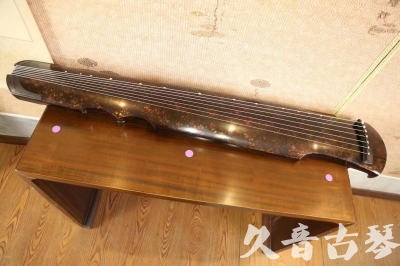 乌鲁木齐市●久音古琴  ●臻品推荐20230720 [犀牛皮纹伏羲式]